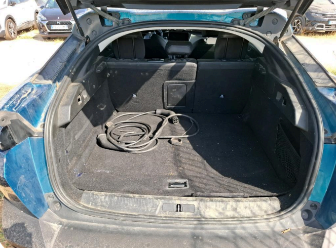 Peugeot 408 1.6 hybrid PHEV