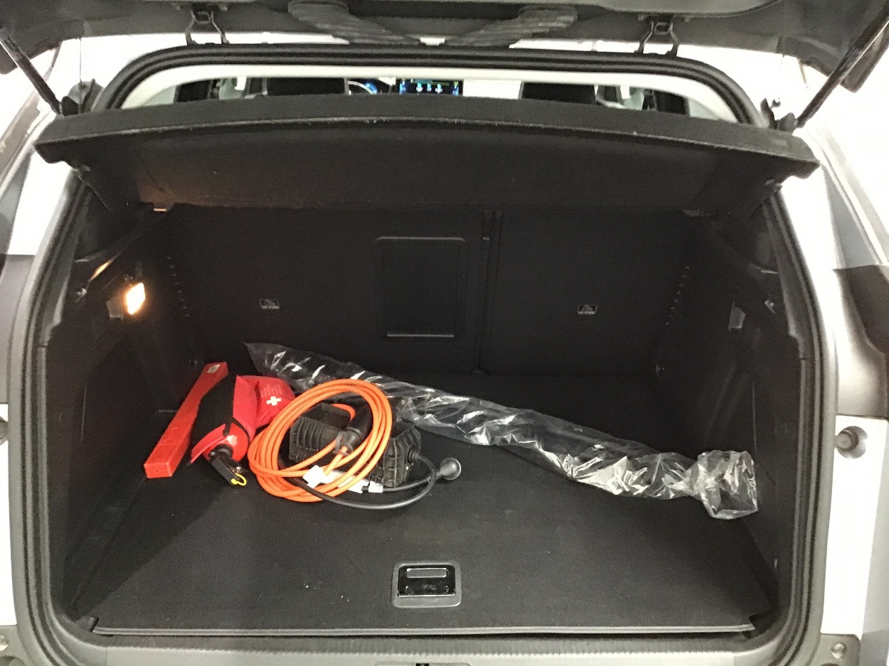 Peugeot 3008 1.6 225 PHEV