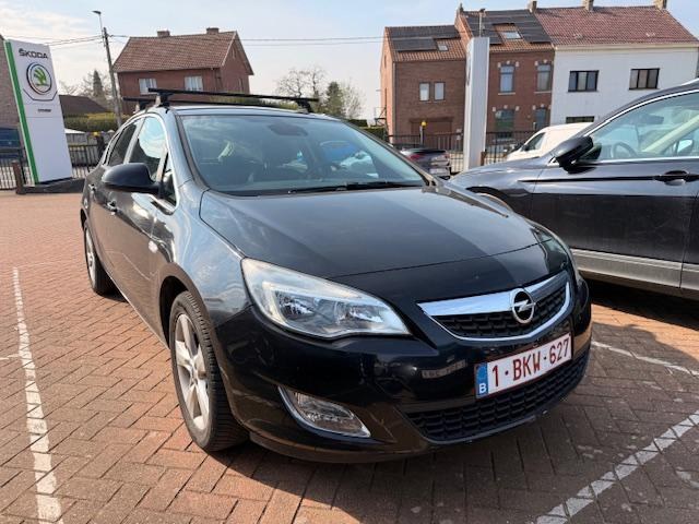 Opel Astra 2.0 cdti