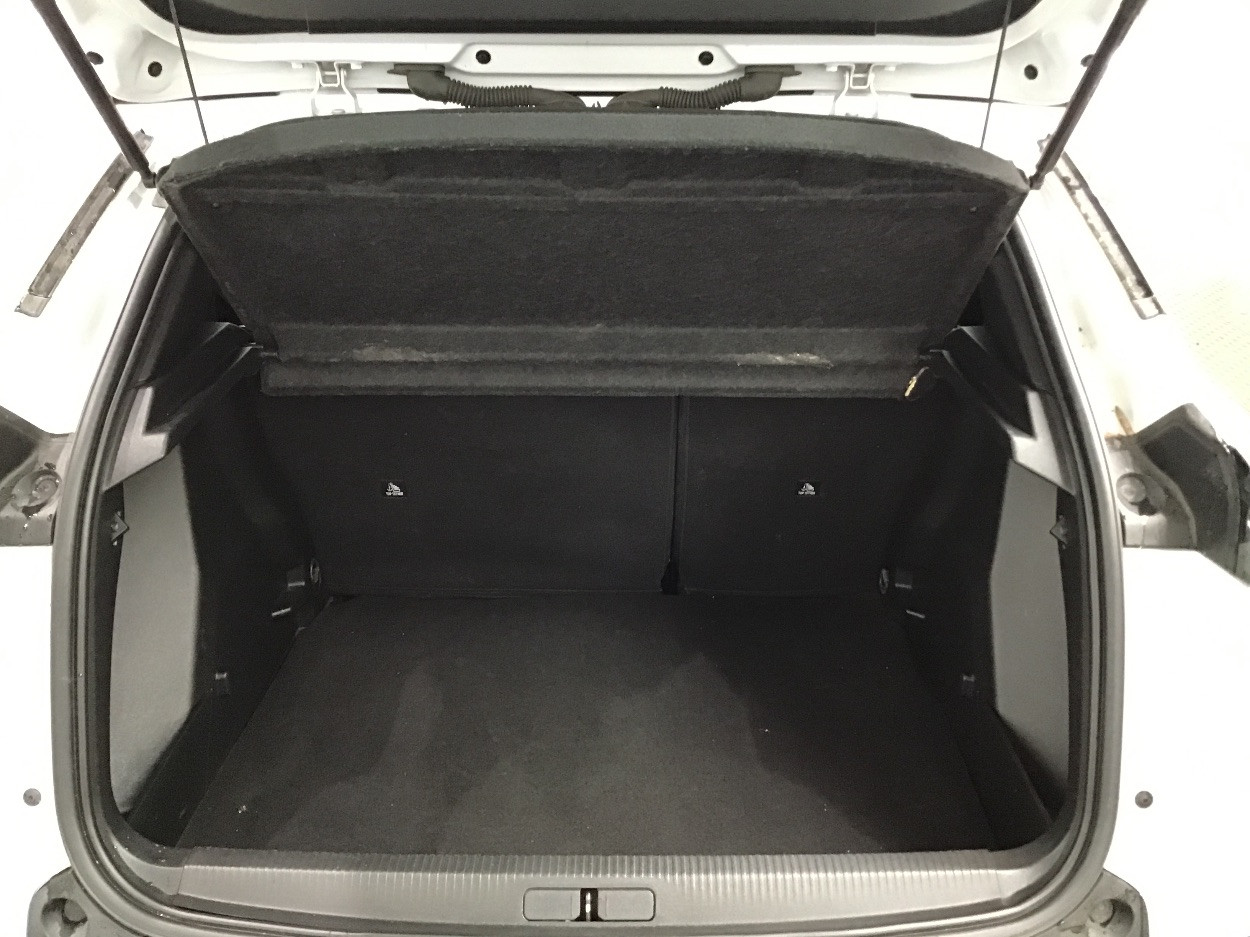Peugeot 2008 1.2 PureTech 100