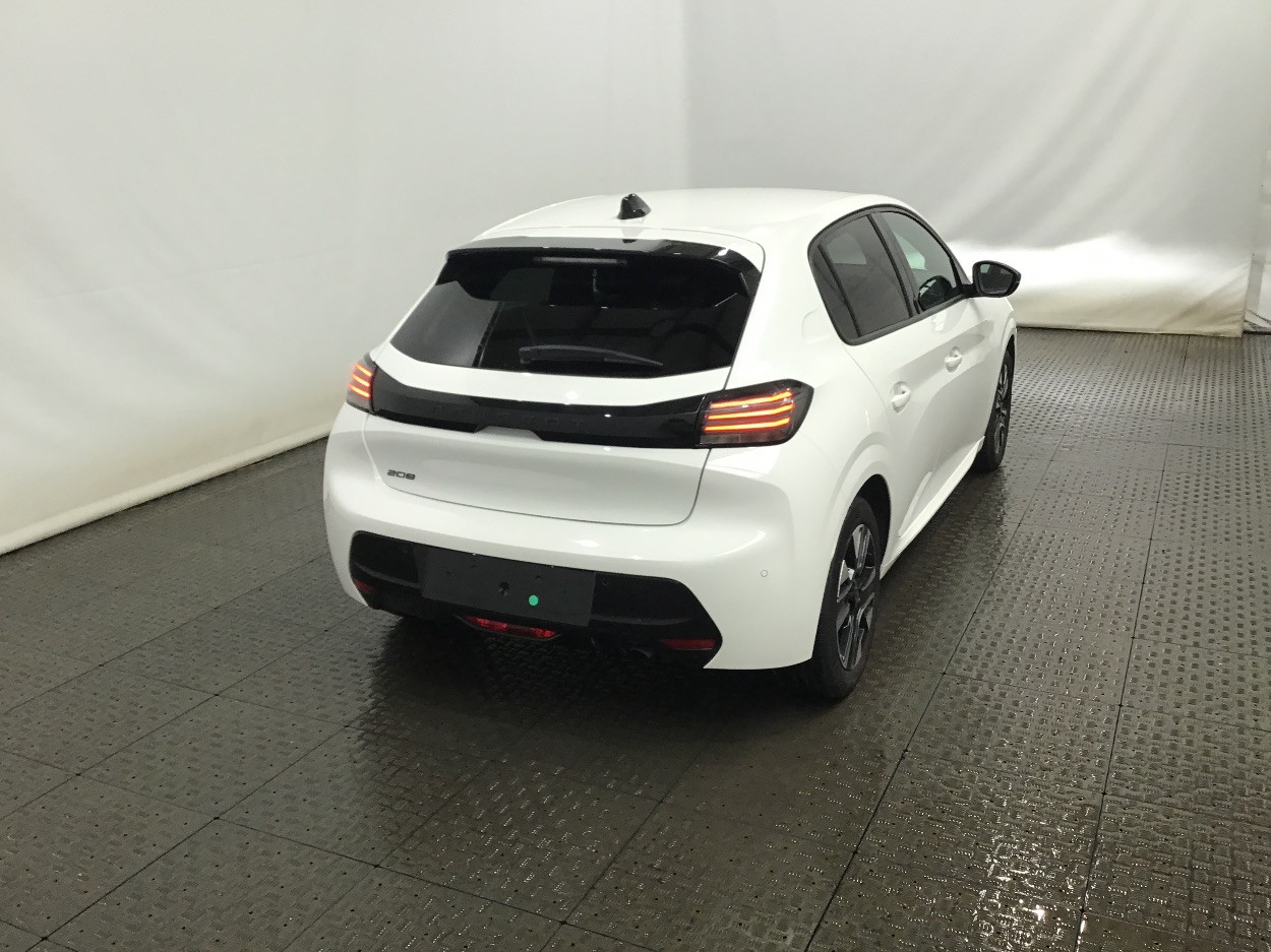 Peugeot 208 1.2 PureTech 100