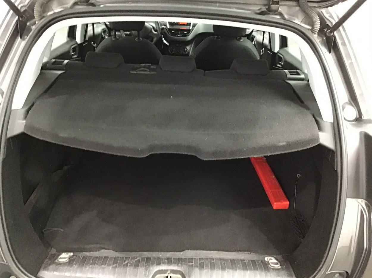 Peugeot 2008 1.2 ess