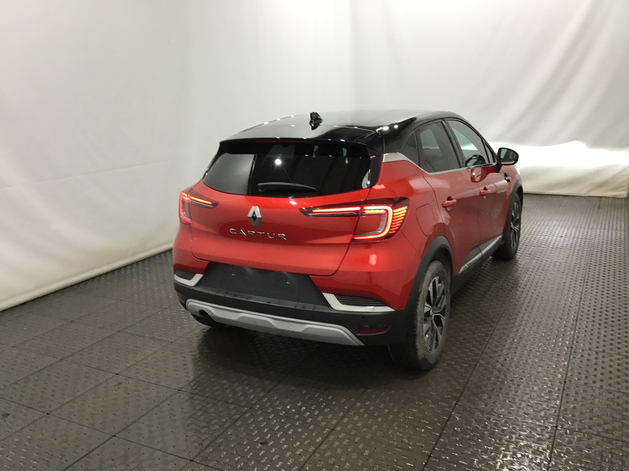 Renault Captur TCe 140 MHEV