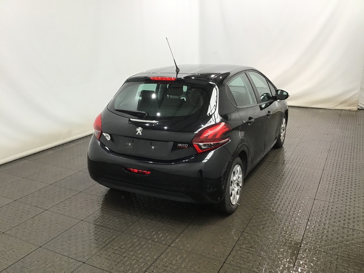 Peugeot 208 1.2