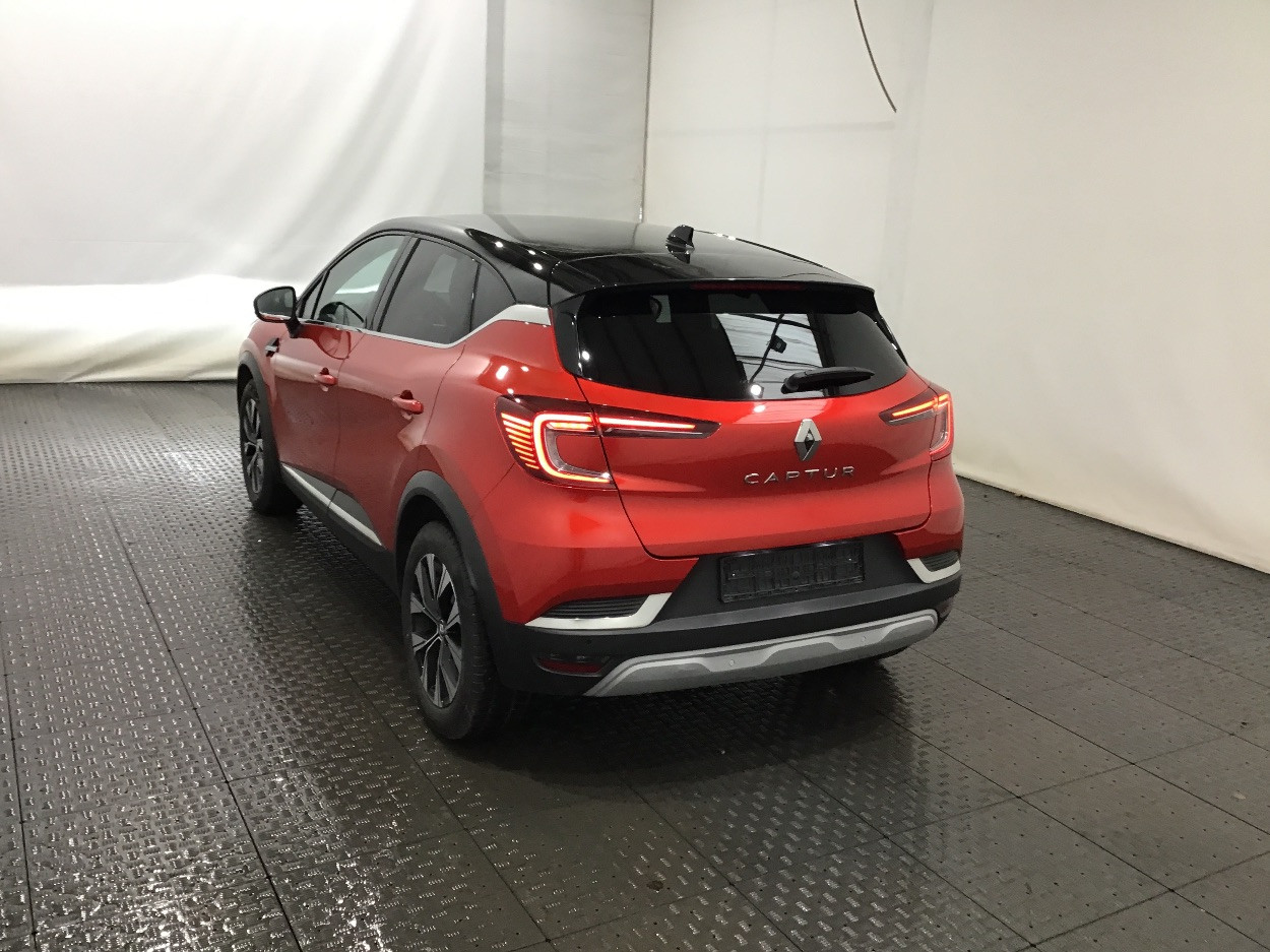 Renault Captur TCe 140 MHEV