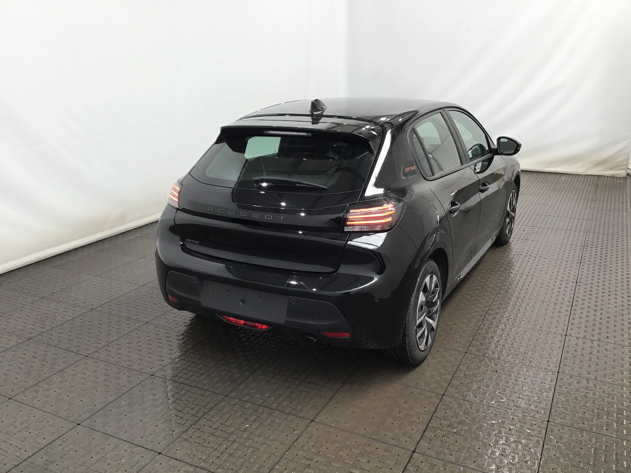 Peugeot 208 1.2 PureTech 100