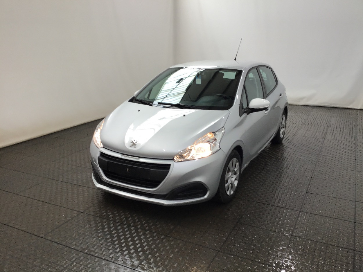 Peugeot 208 1.2