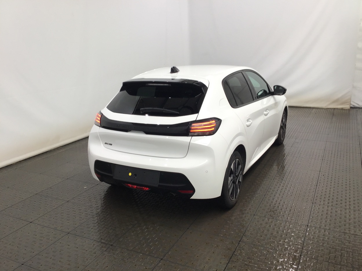 Peugeot 208 1.2 PureTech 100