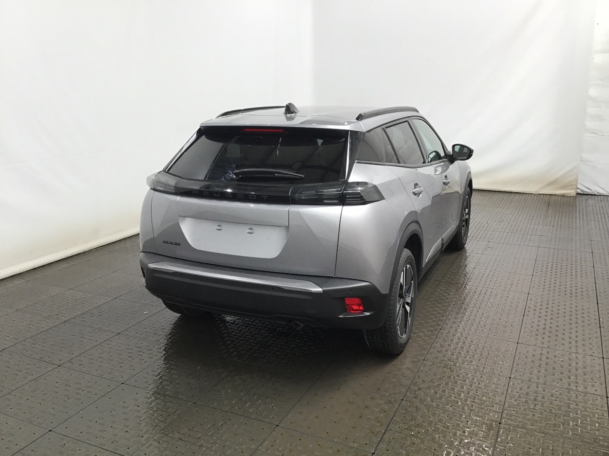 Peugeot 2008 1.2 PureTech 100