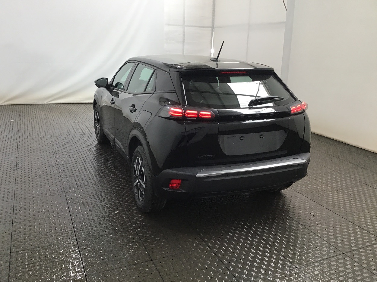 Peugeot 2008 1.2 PureTech 100