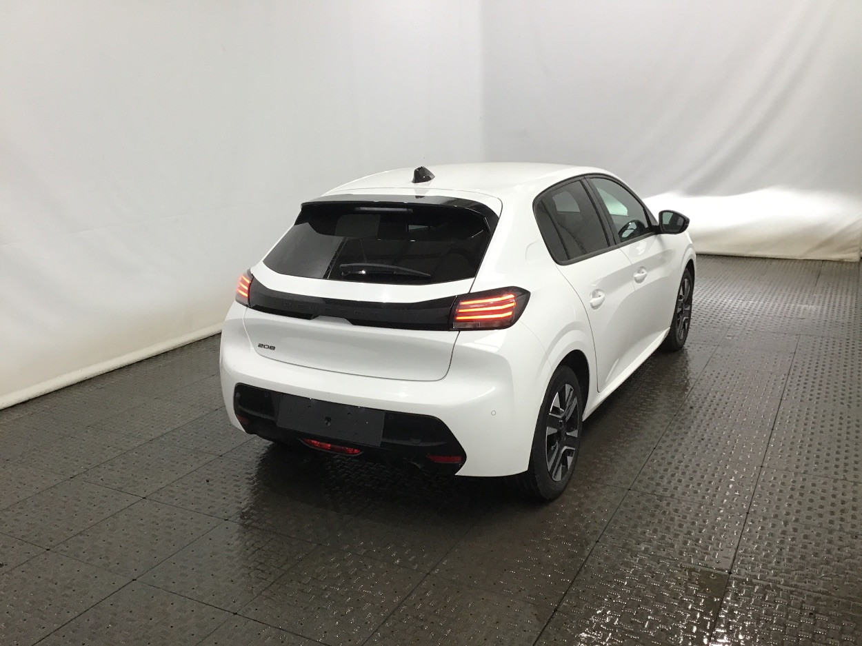 Peugeot 208 1.2 PureTech 100