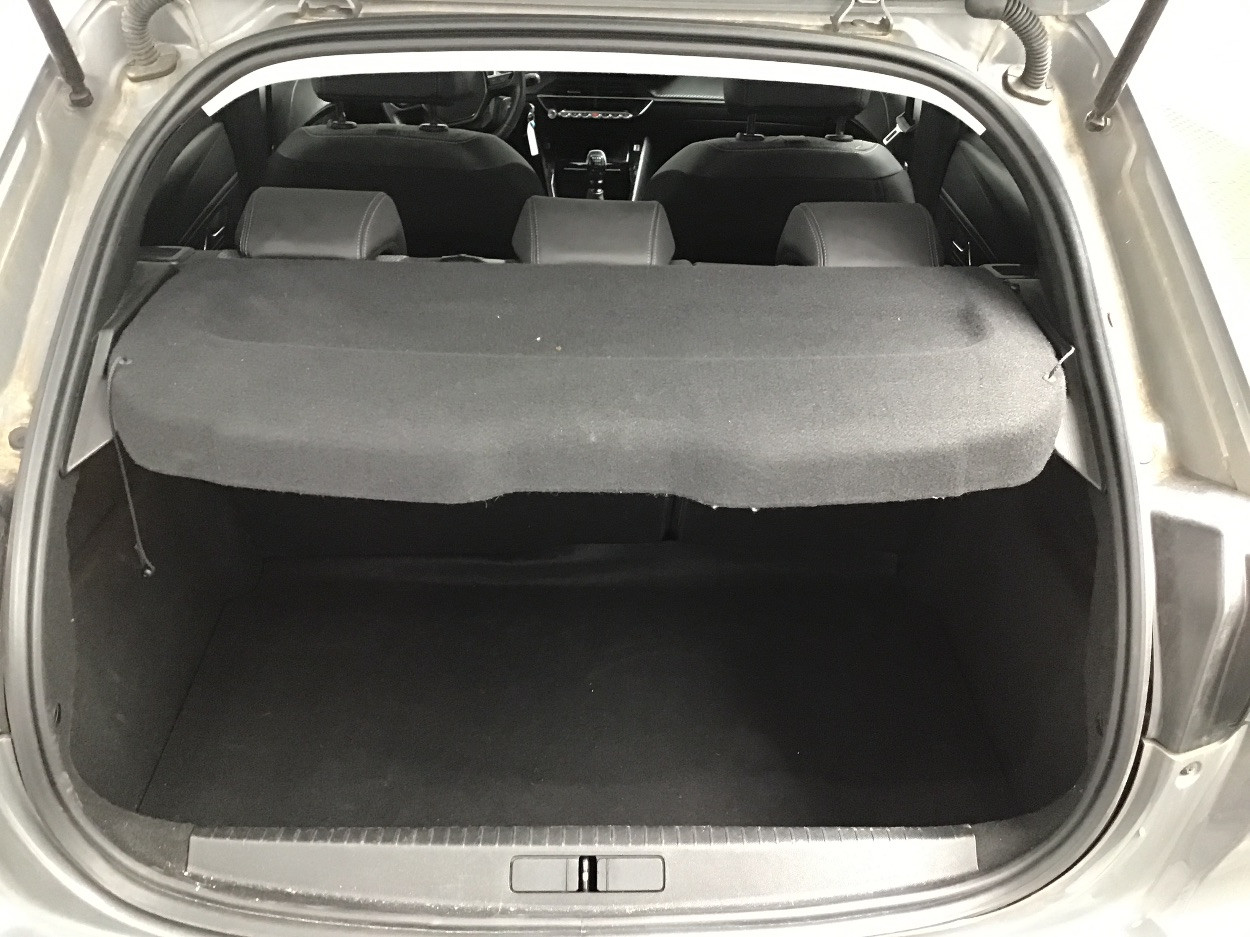 Peugeot 208 1.2 PureTech 100
