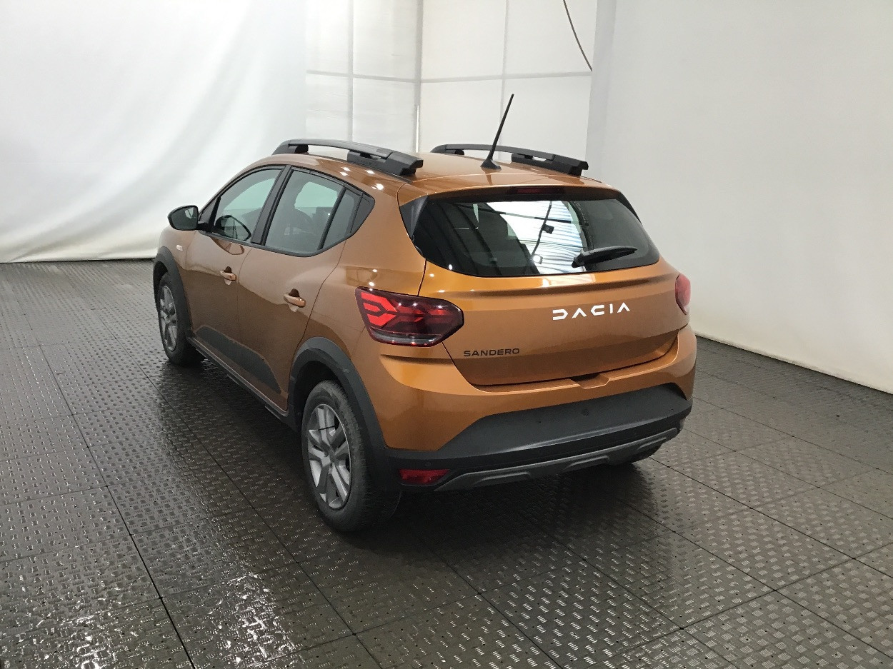 Dacia Sandero stepway TCe 90