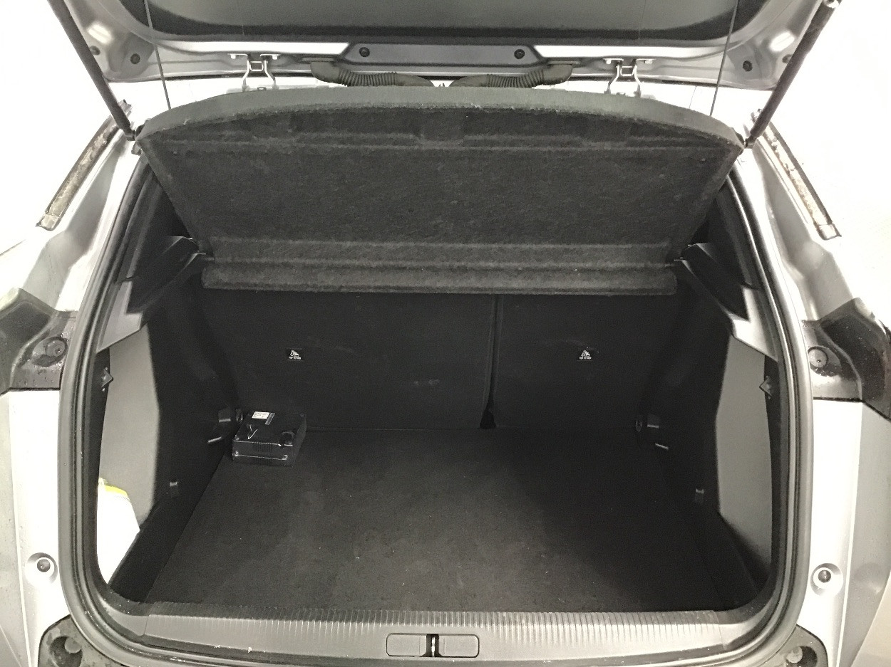 Peugeot 2008 1.2 PureTech 100