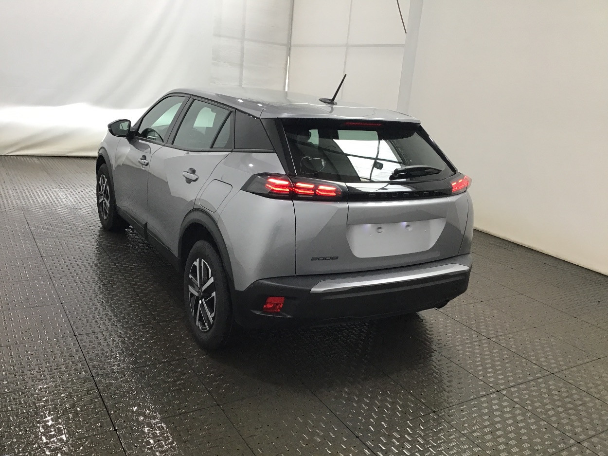 Peugeot 2008 1.2 PureTech 100