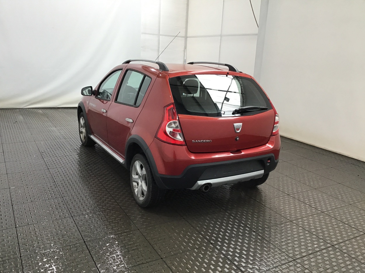 Dacia Sandero stepway 1.6 ess