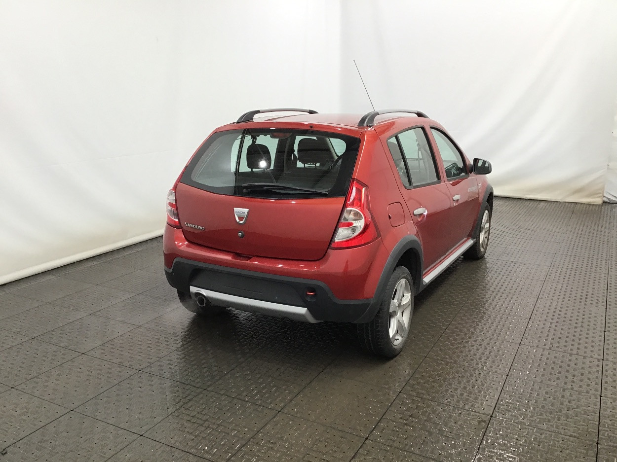 Dacia Sandero stepway 1.6 ess