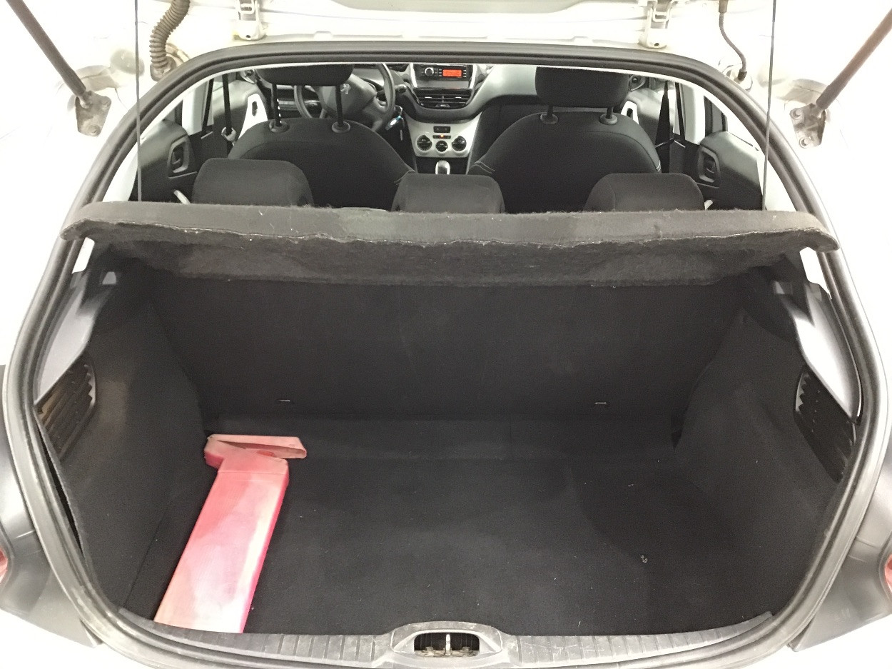 Peugeot 208 1.2
