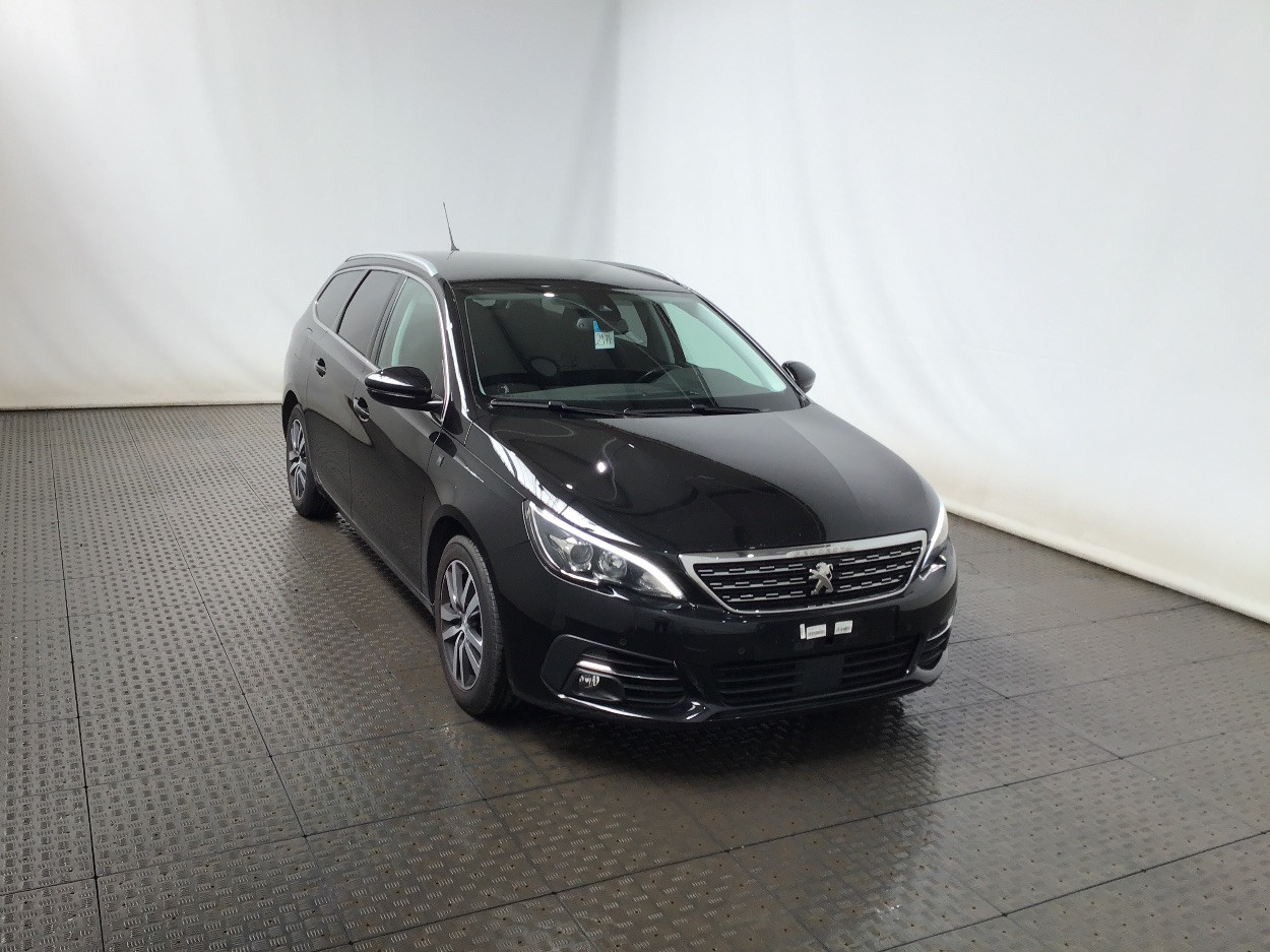Peugeot 308 1.2 130 cv
