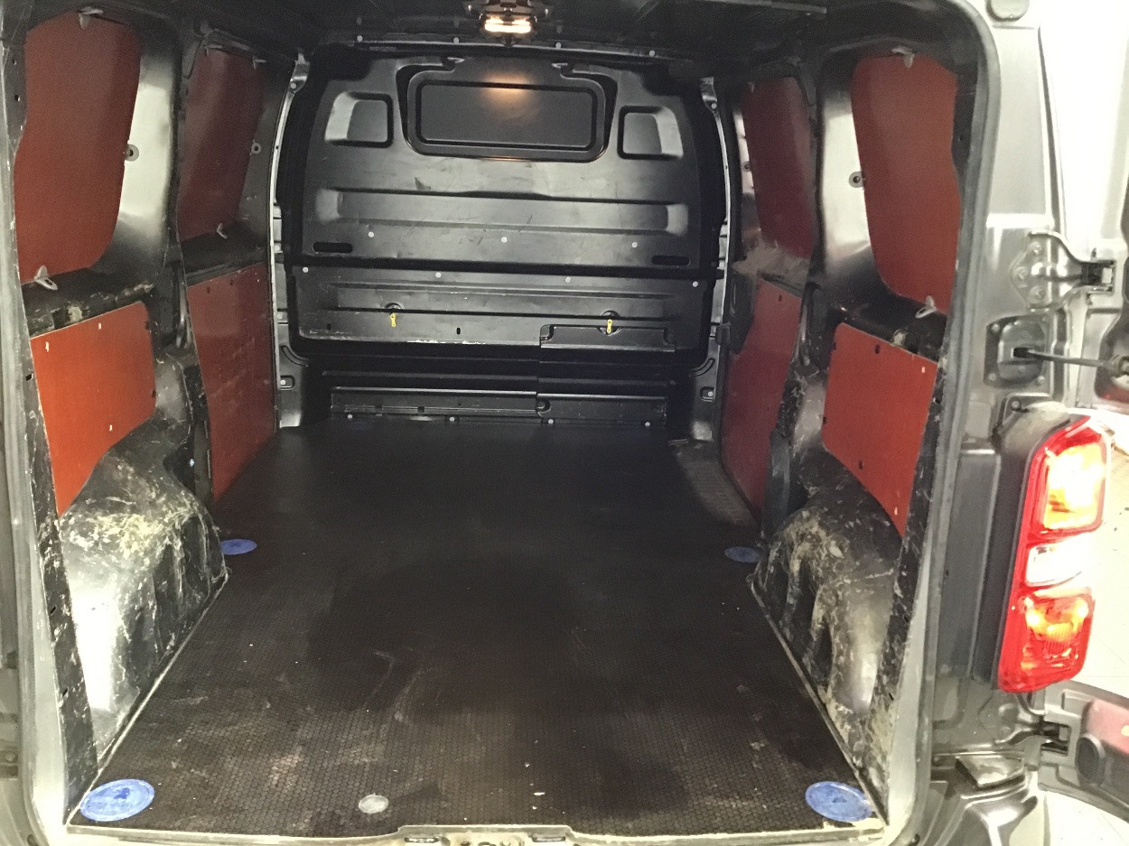 Peugeot Expert 2.0 hdi