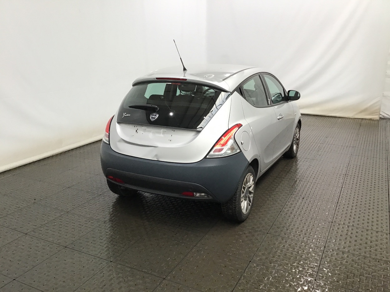 Lancia Ypsilon 0.9 ess