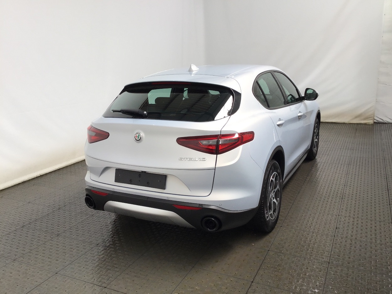 Alfa romeo Stelvio 2.2