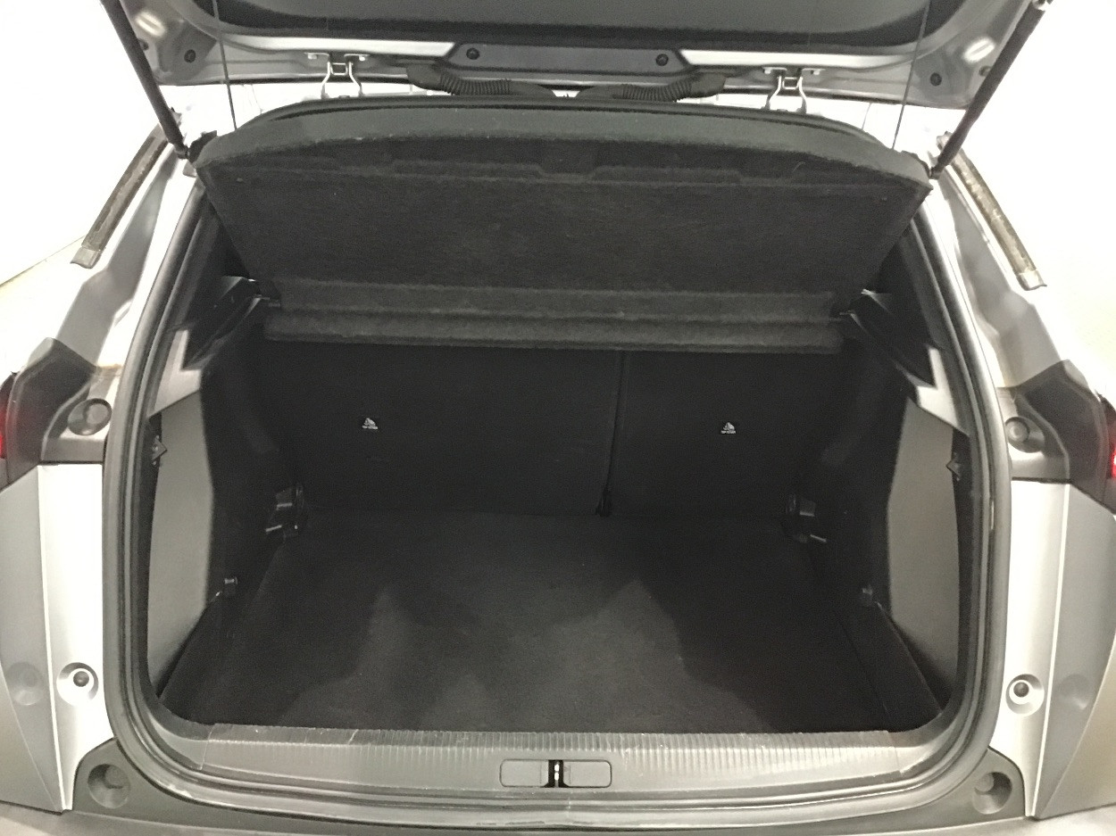 Peugeot 2008 1.2 PureTech 100