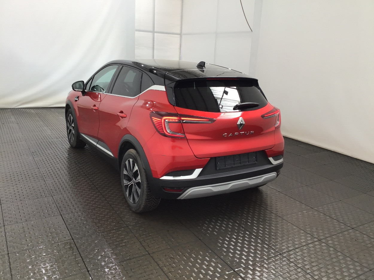 Renault Captur TCe 140 MHEV