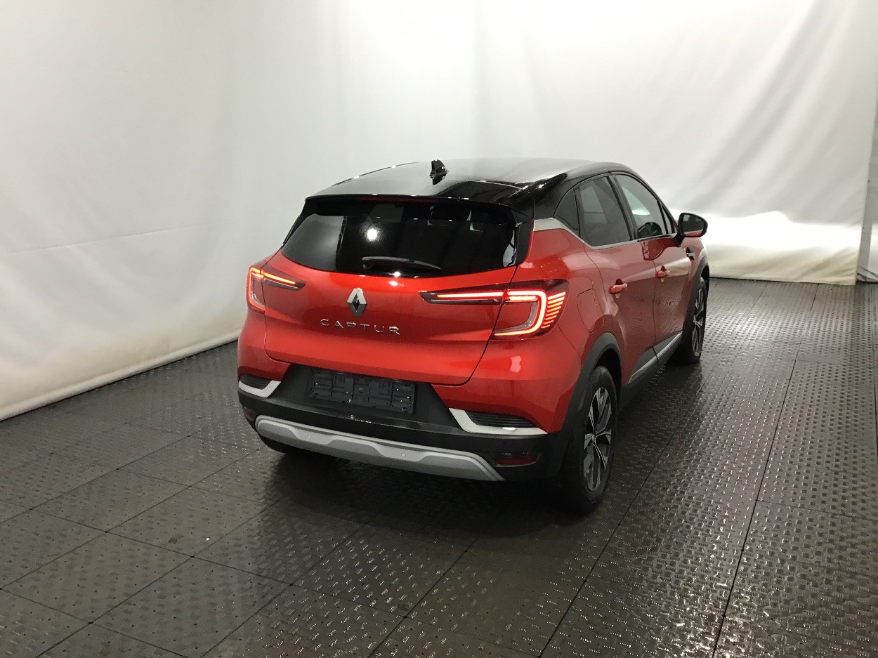 Renault Captur TCe 140 MHEV
