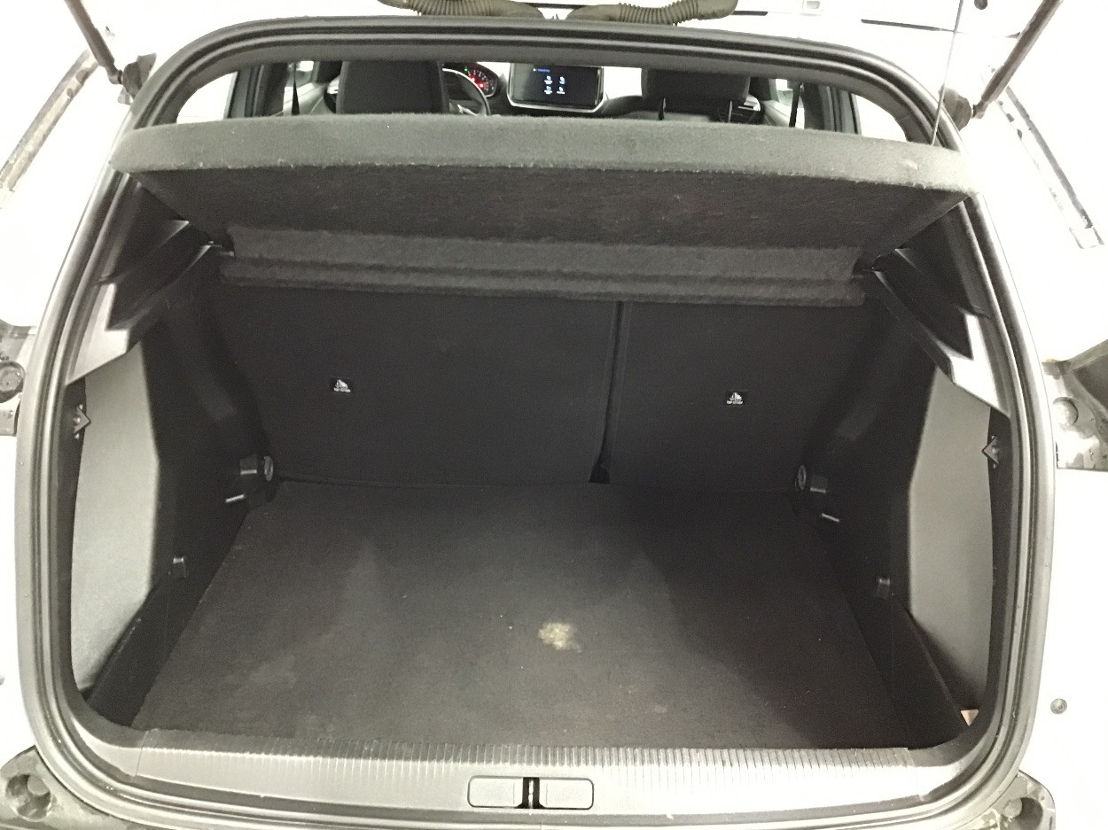 Peugeot 2008 1.2 PureTech 100
