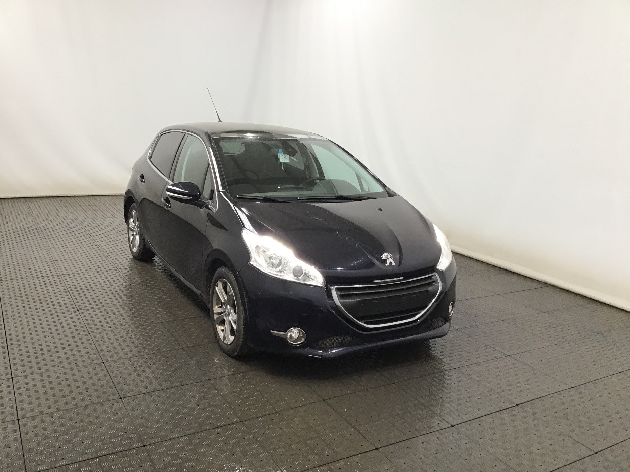 Peugeot 208 1.2 ess