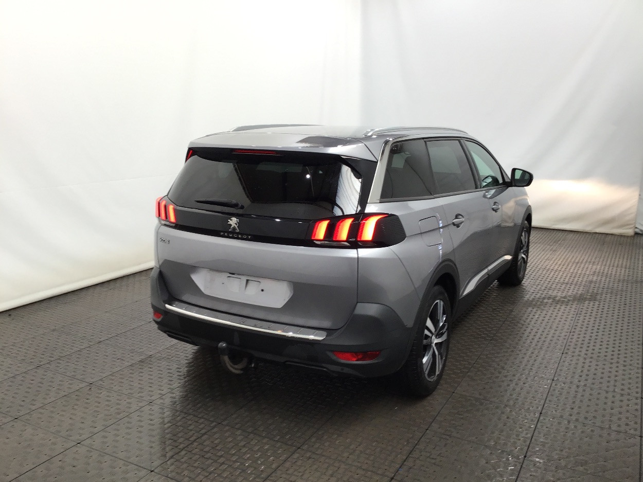 Peugeot 5008 1.5 Blue HDI 130