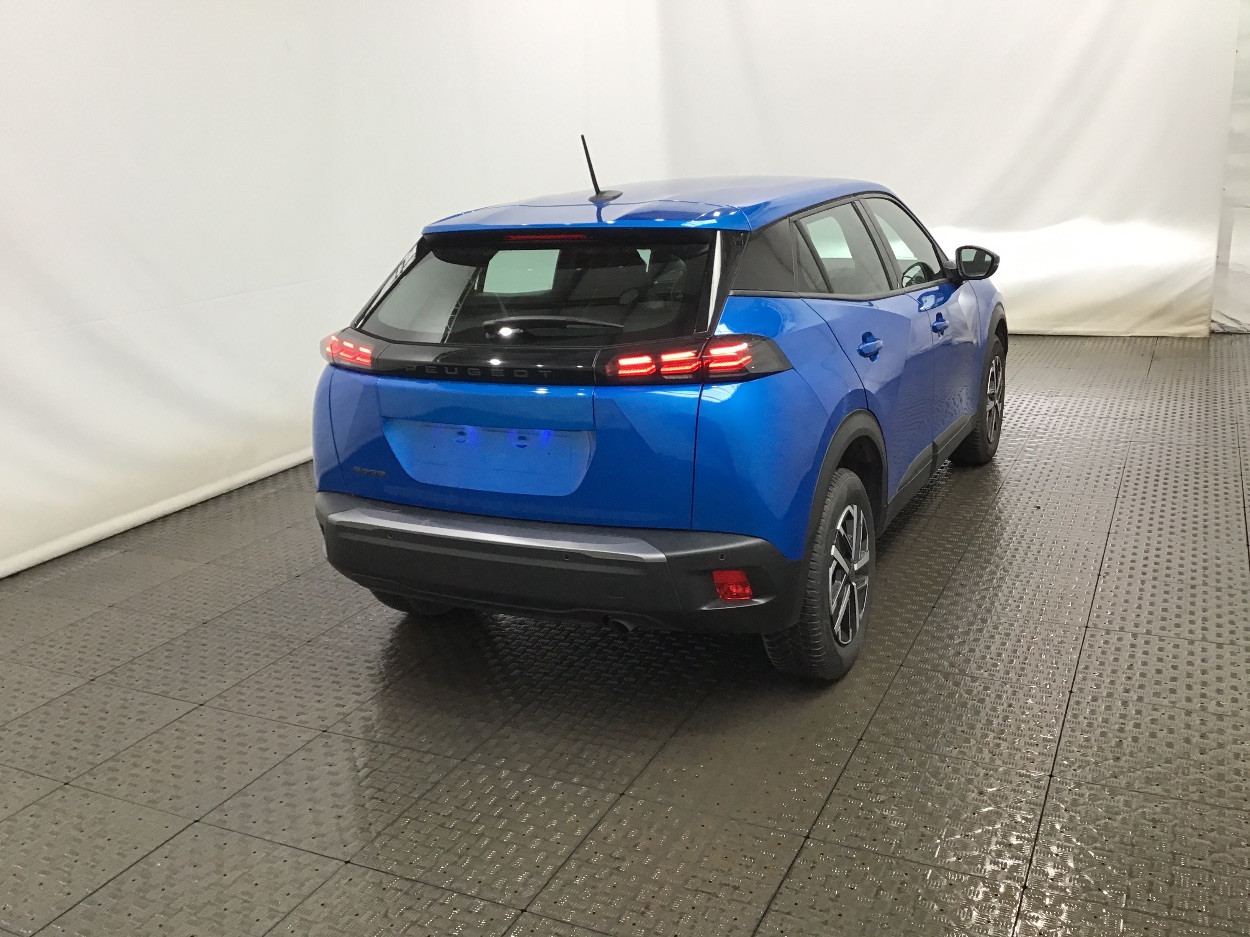 Peugeot 2008 1.2 PureTech 100