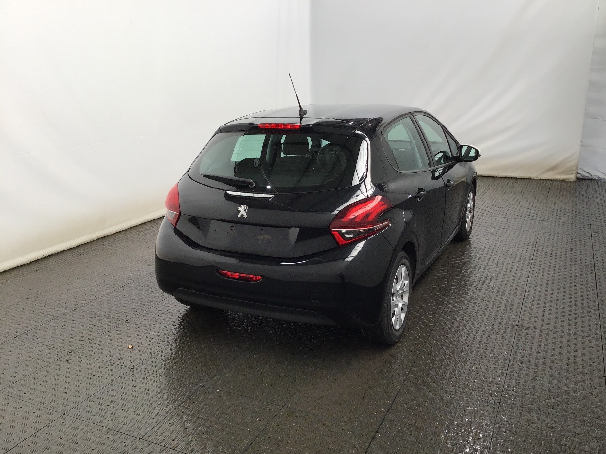 Peugeot 208 1.2