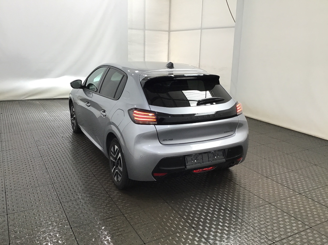 Peugeot 208 1.2 100/110 MHEV