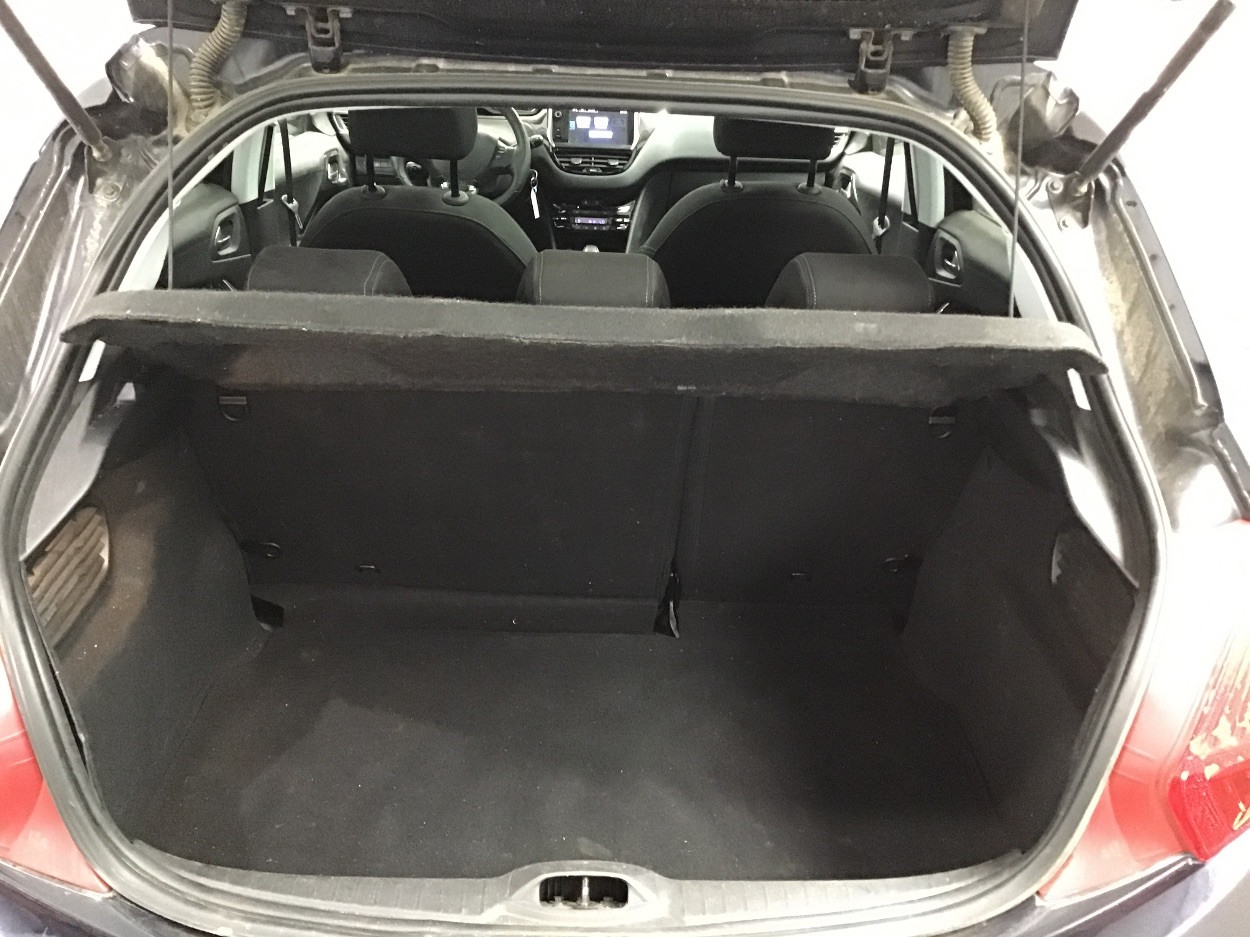 Peugeot 208 1.2 ess
