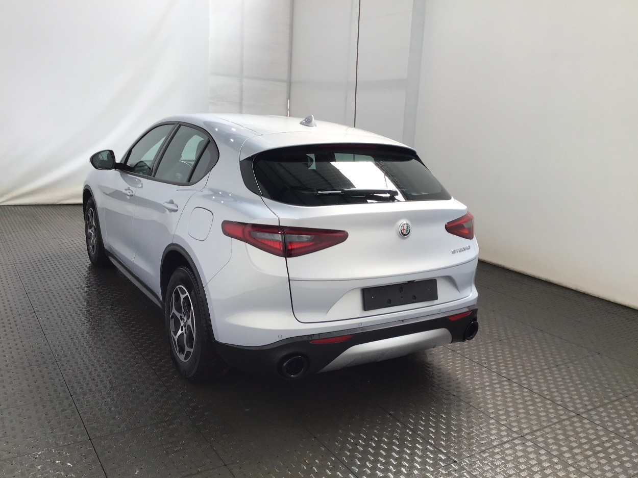 Alfa romeo Stelvio 2.2