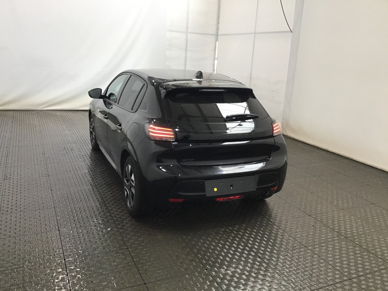 Peugeot 208 1.2 PureTech 100
