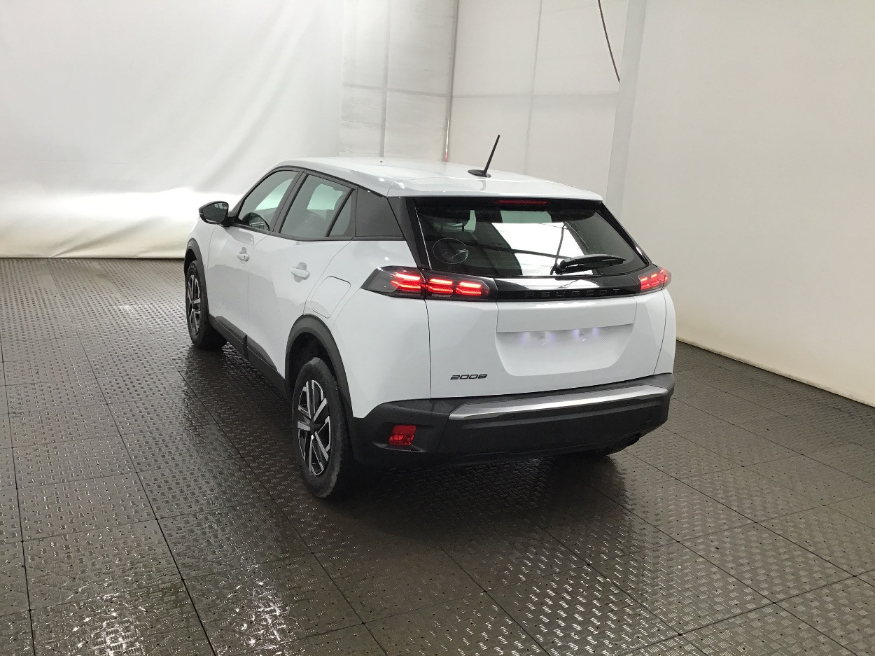 Peugeot 2008 1.2 PureTech 100