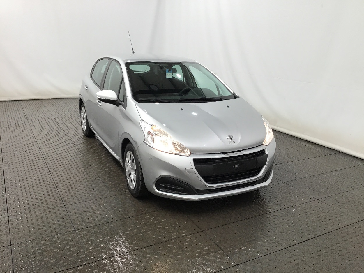 Peugeot 208 1.2