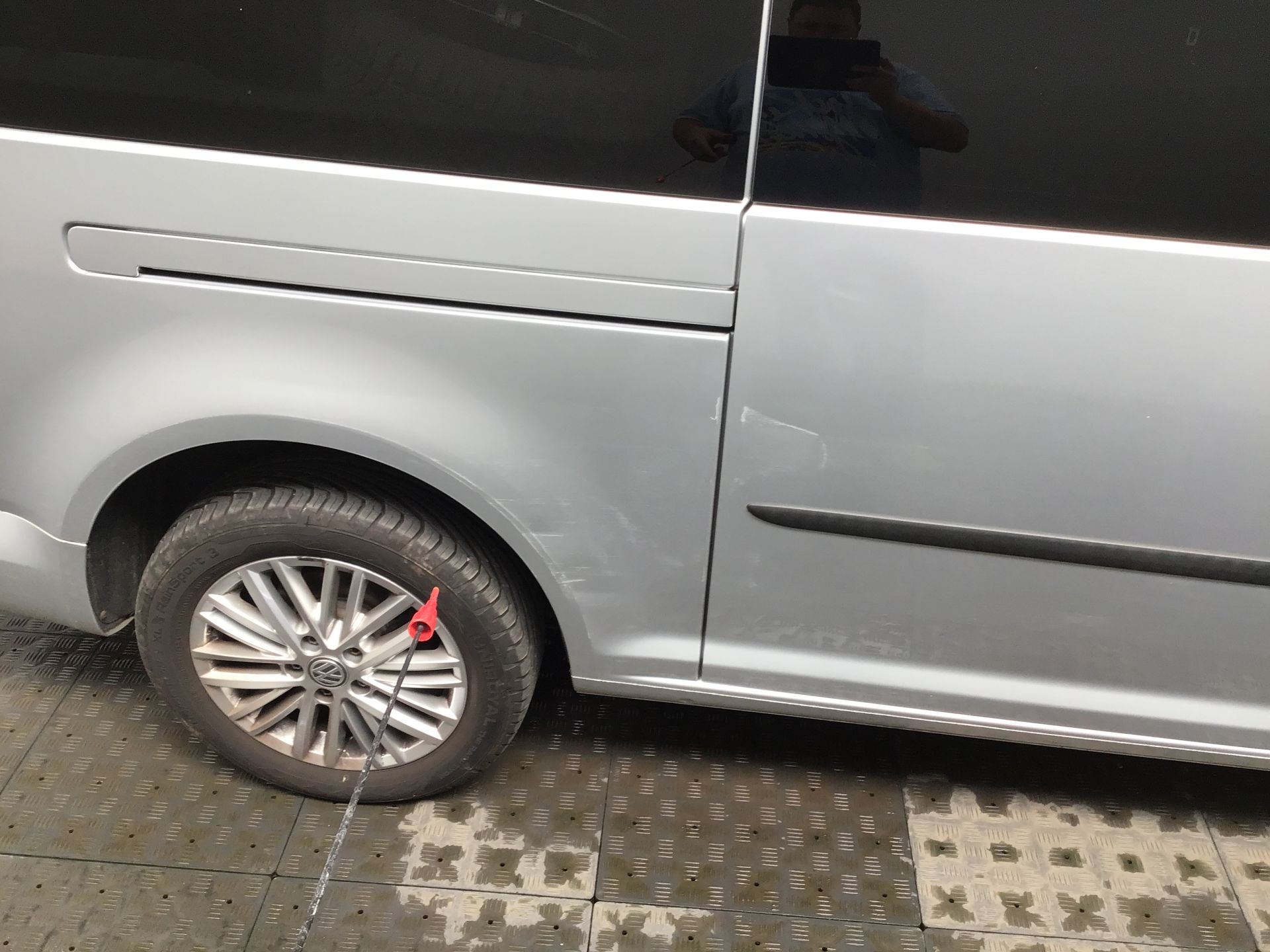 Aile arrière droite