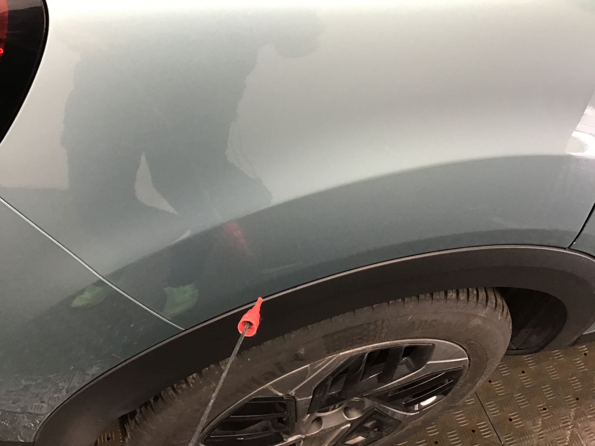 Aile arrière droite