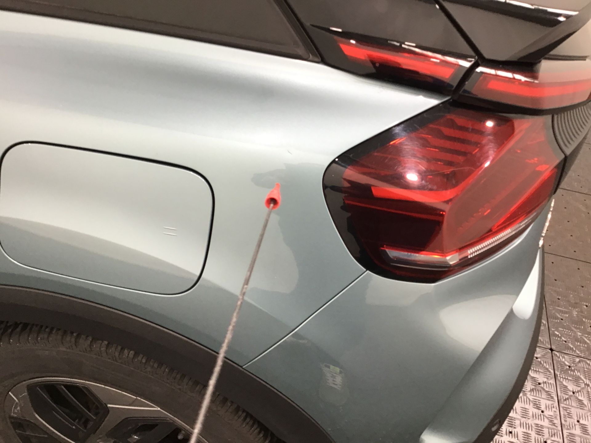 Aile arrière gauche