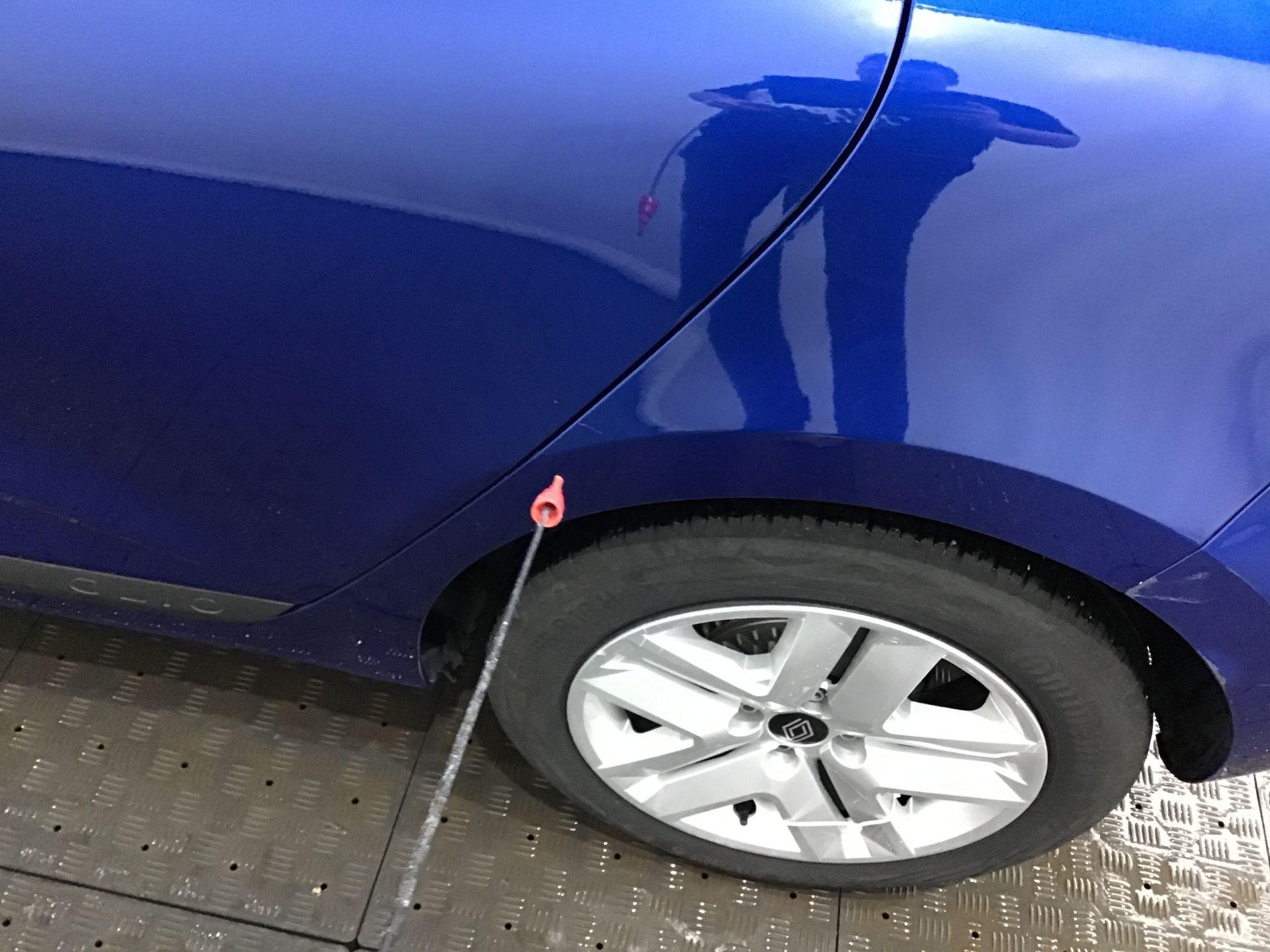 Aile arrière gauche