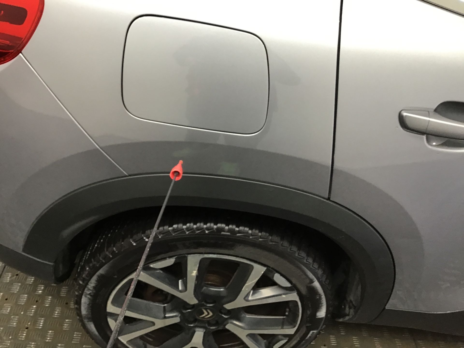 Aile arrière droite