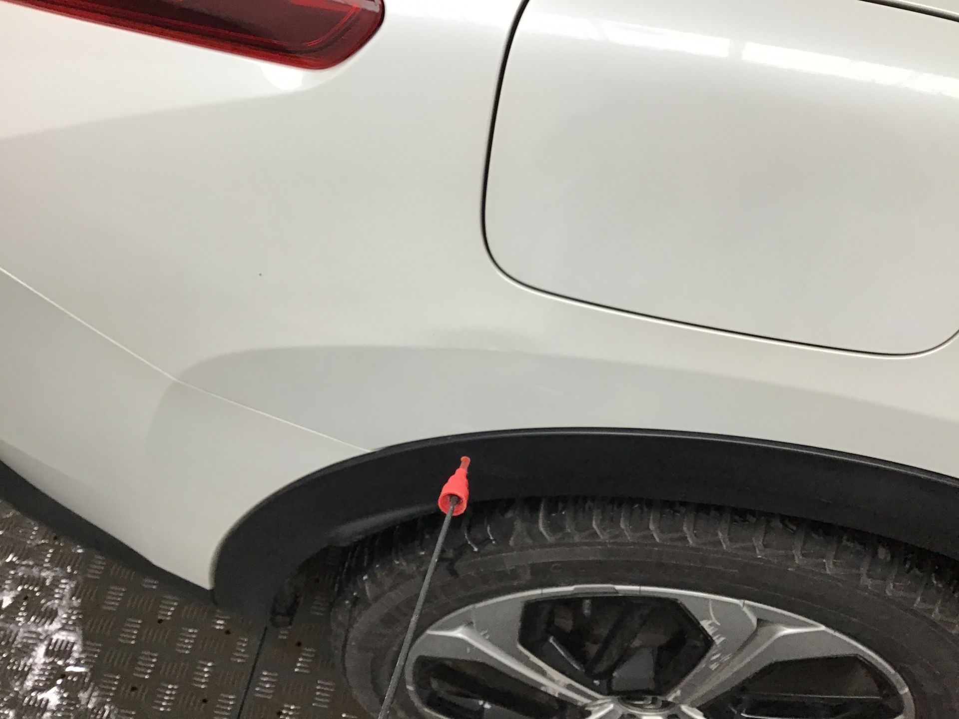 Aile arrière droite