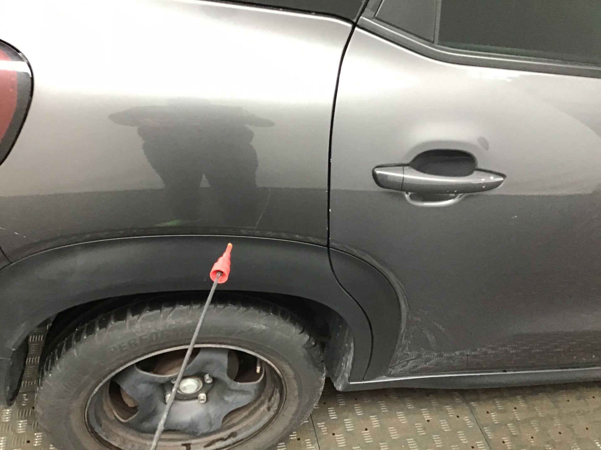 Aile arrière droite