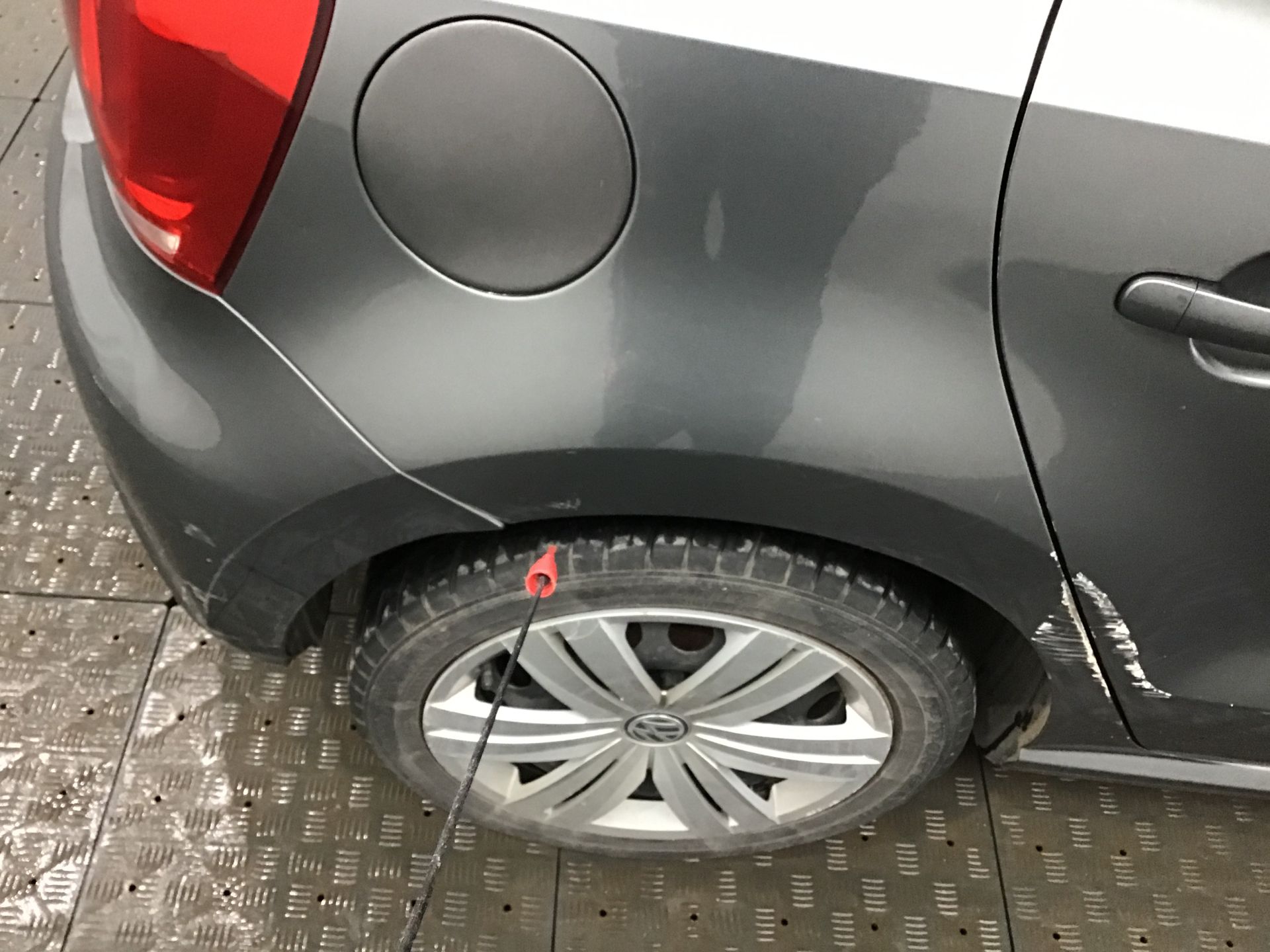 Aile arrière droite