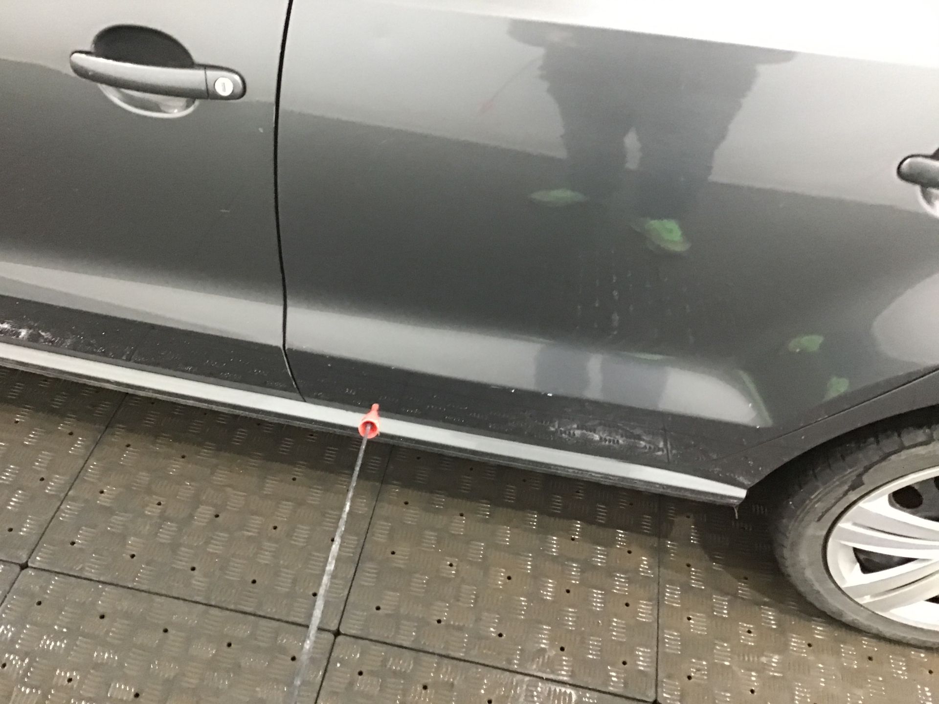 Porte arrière gauche