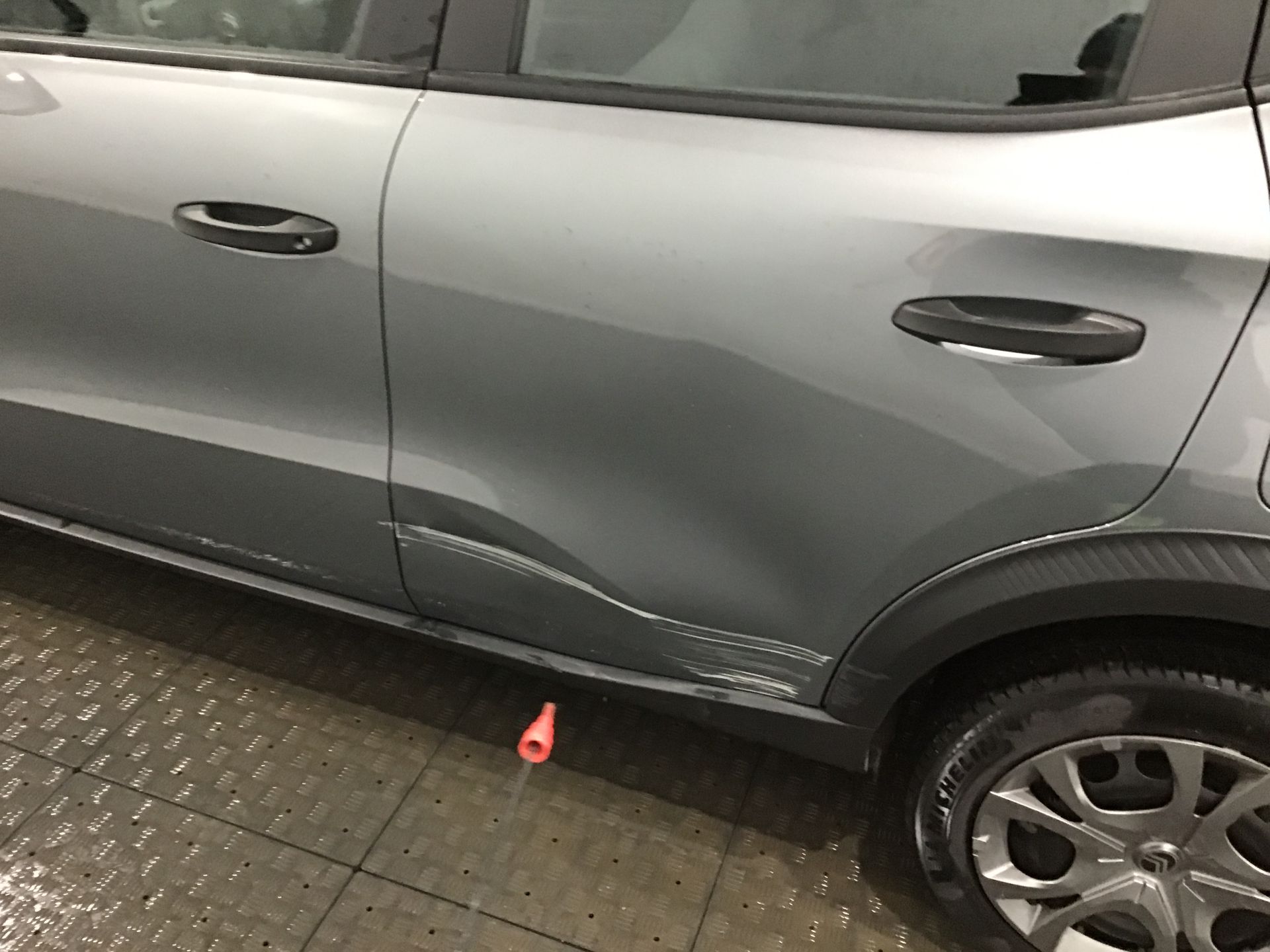 Porte arrière gauche